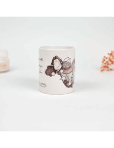 Taza del hada volando