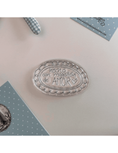 Sello con diseño: Hecho con mogollón de amor