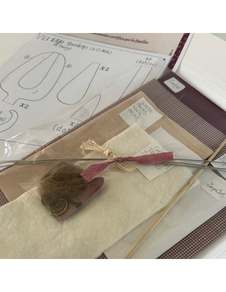 Kit muñeco: Elfo travieso de El Altillo de los duendes